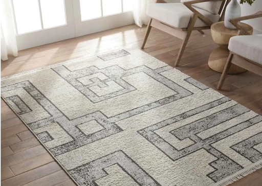 geometric shapes are a big area rug trend this year